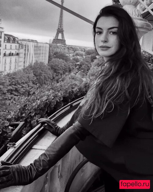 Anne Hathaway Onlyfans Photo Gallery 