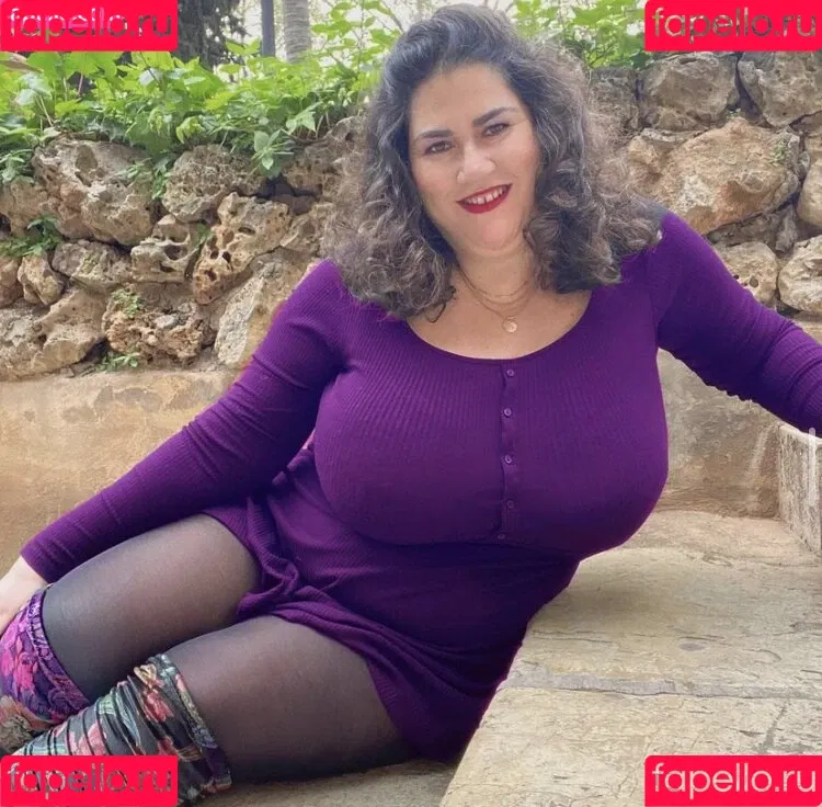 Caliope Onlyfans Photo Gallery 