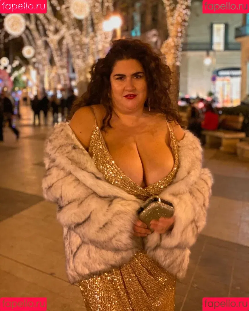 Caliope Onlyfans Photo Gallery 