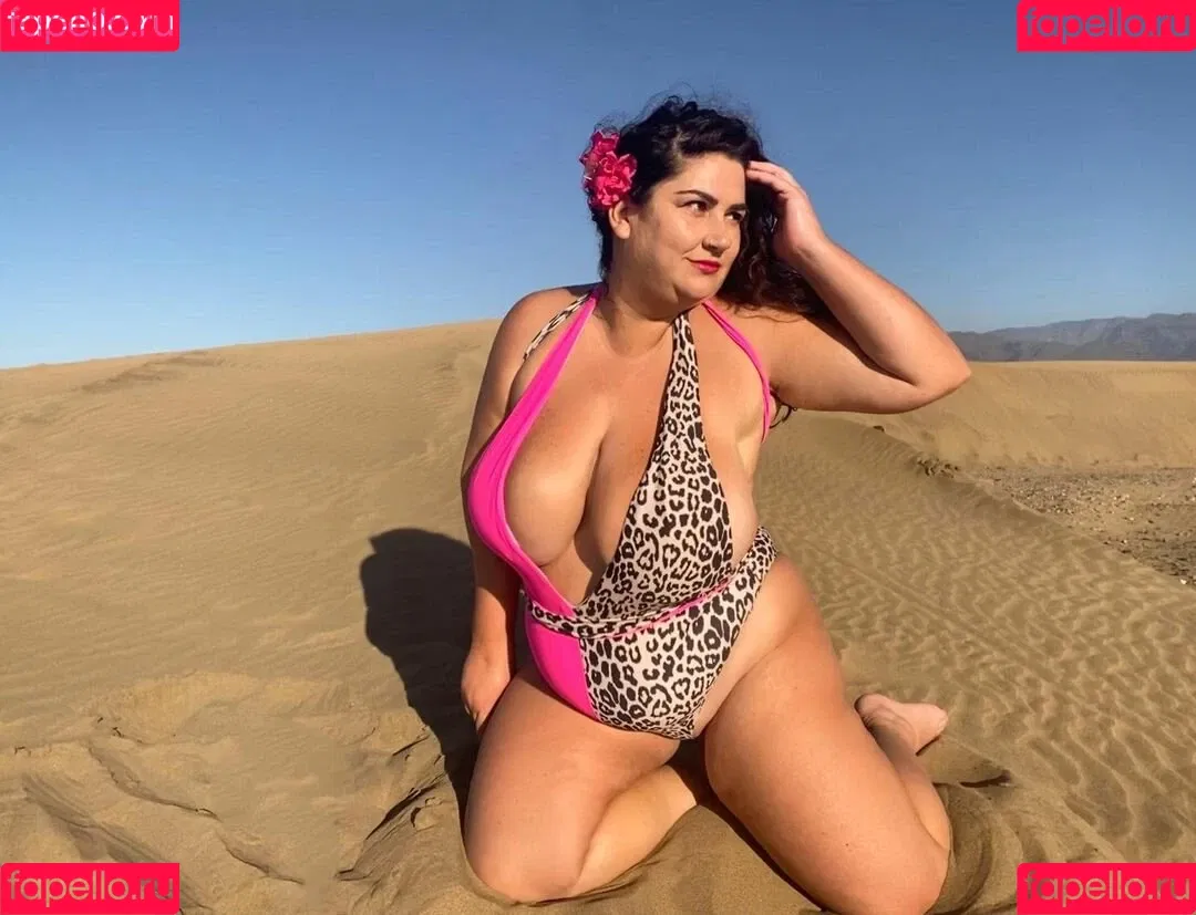 Caliope Onlyfans Photo Gallery 