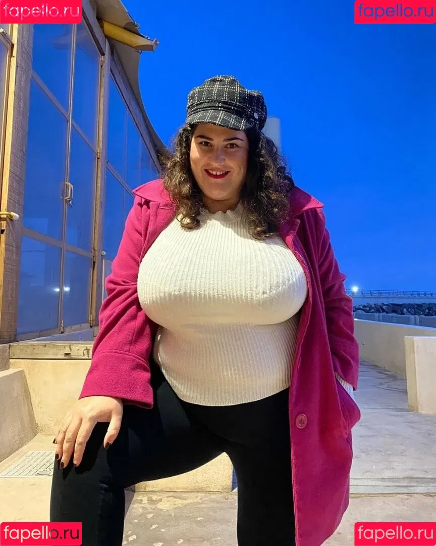 Caliope Onlyfans Photo Gallery 
