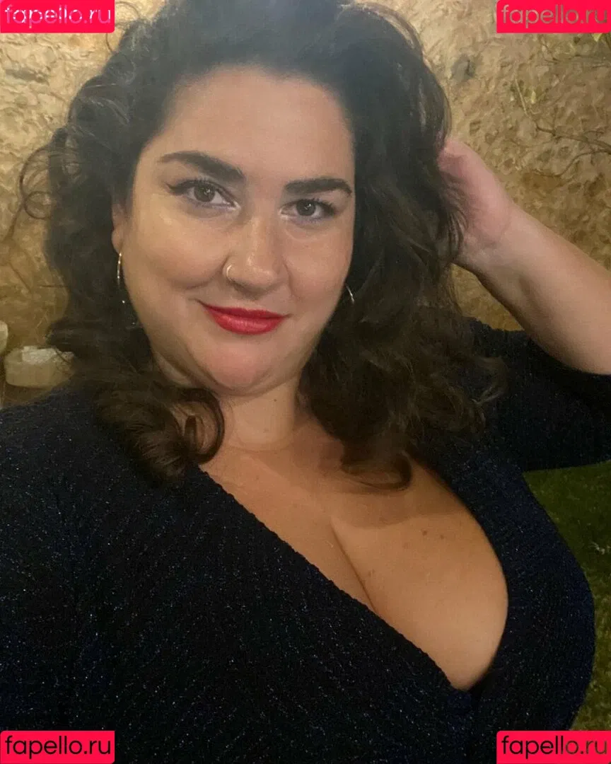 Caliope Onlyfans Photo Gallery 