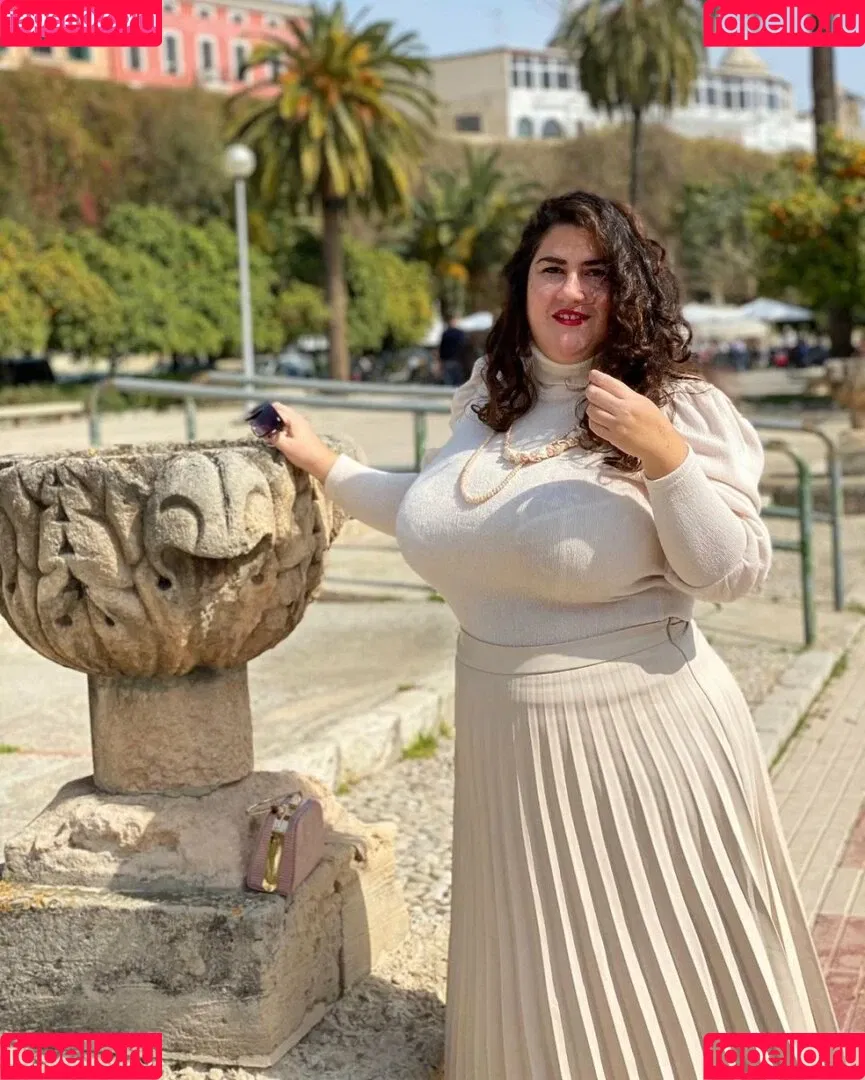 Caliope Onlyfans Photo Gallery 