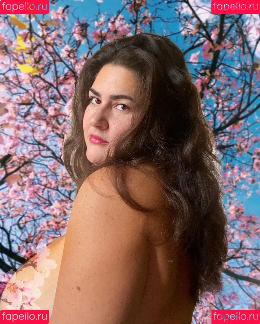 Caliope Onlyfans Photo Gallery 