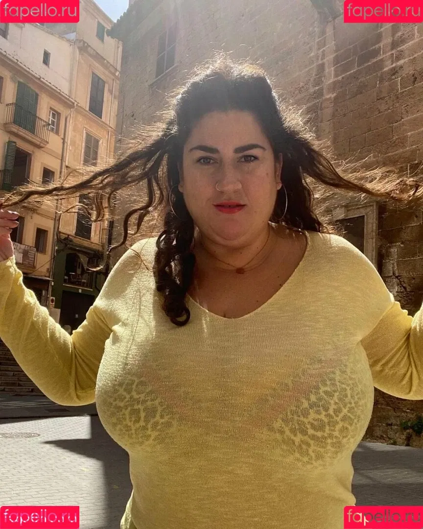 Caliope Onlyfans Photo Gallery 