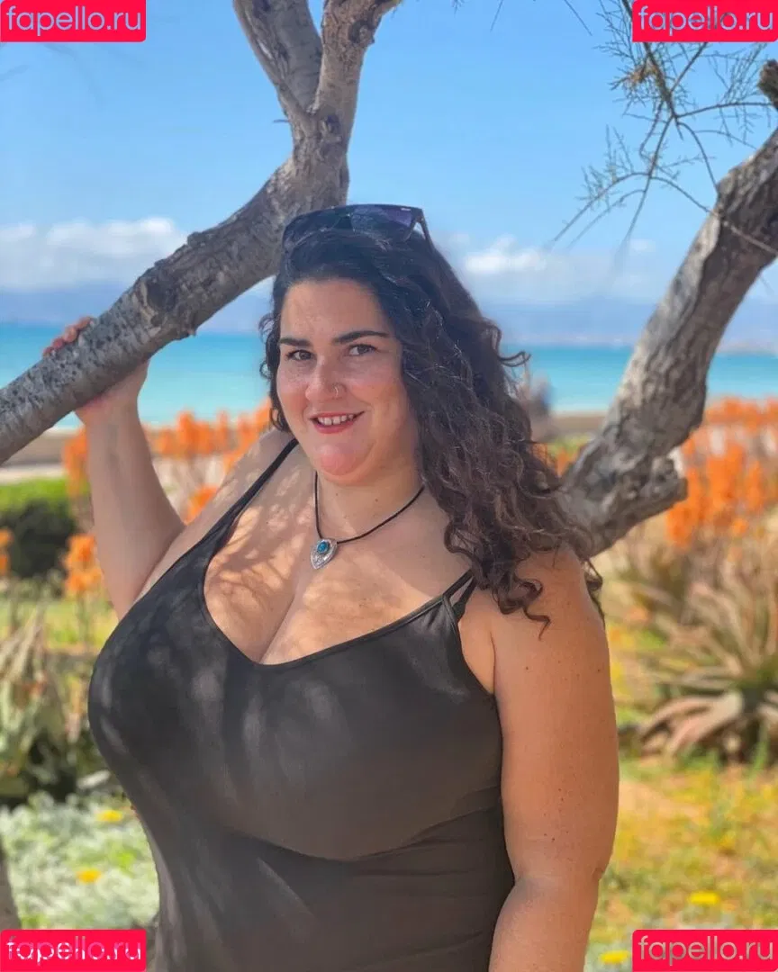 Caliope Onlyfans Photo Gallery 