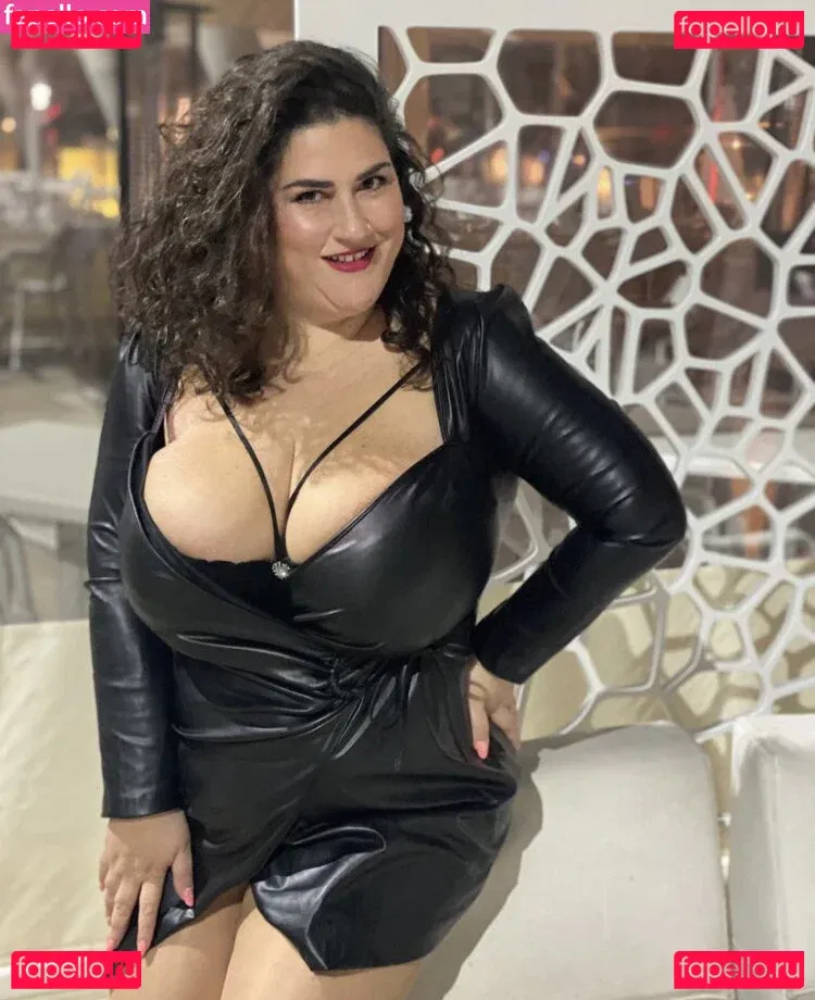 Caliope Onlyfans Photo Gallery 