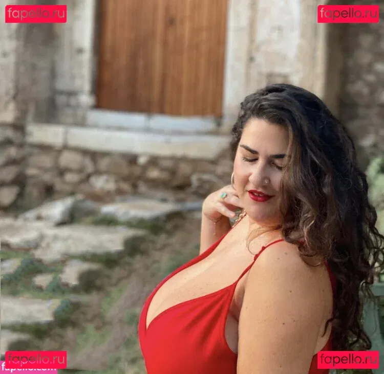 Caliope Onlyfans Photo Gallery 