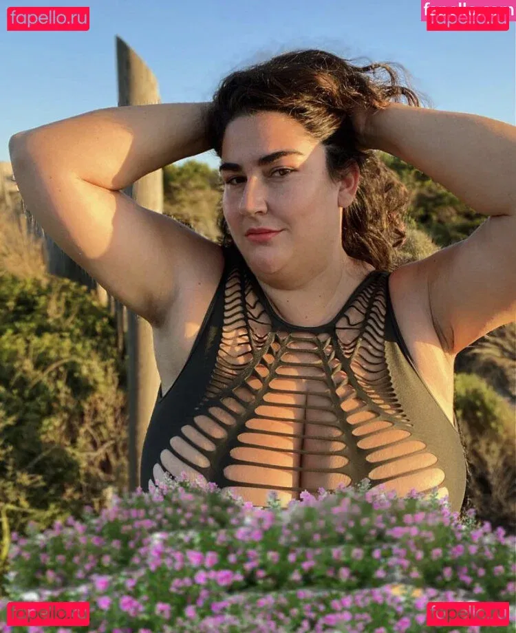 Caliope Onlyfans Photo Gallery 