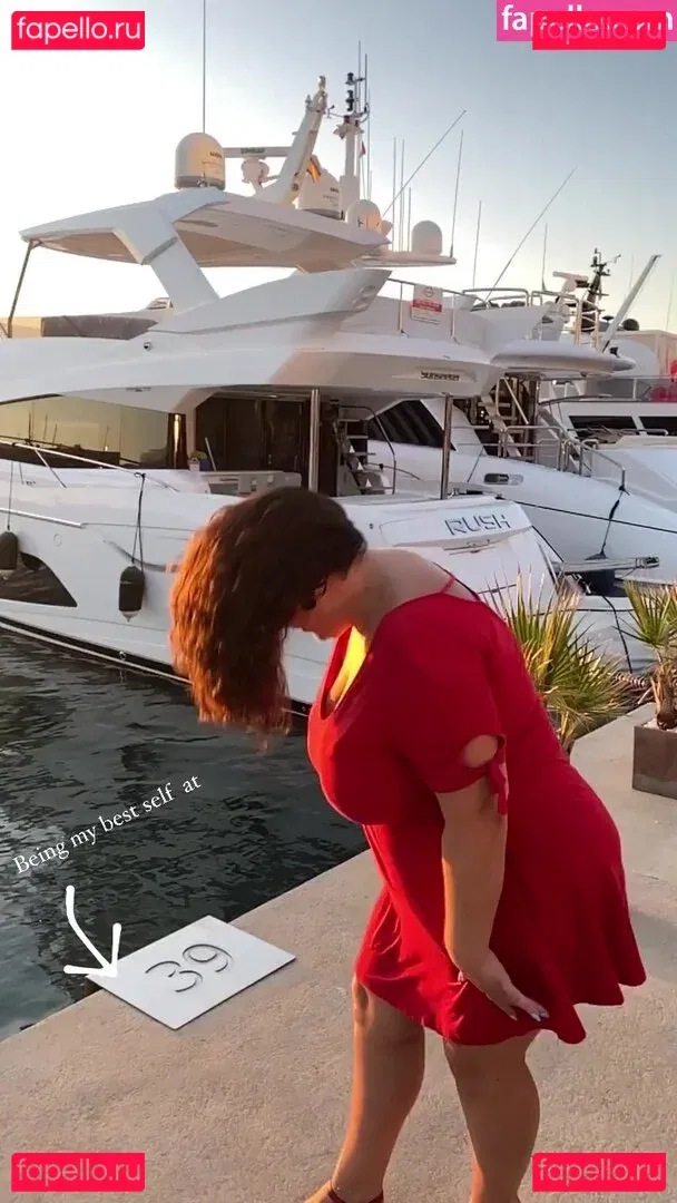 Caliope Onlyfans Photo Gallery 