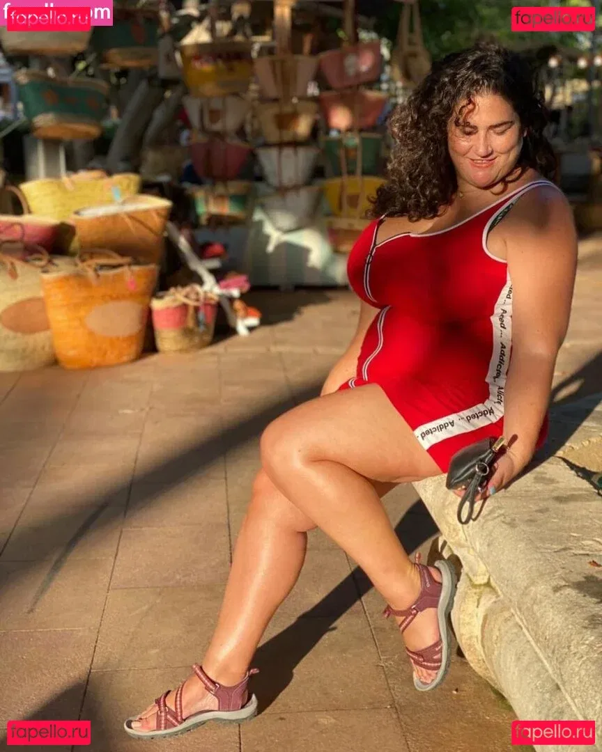 Caliope Onlyfans Photo Gallery 