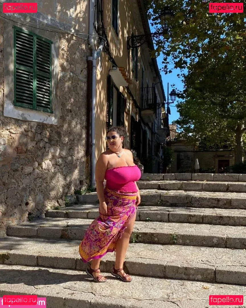 Caliope Onlyfans Photo Gallery 