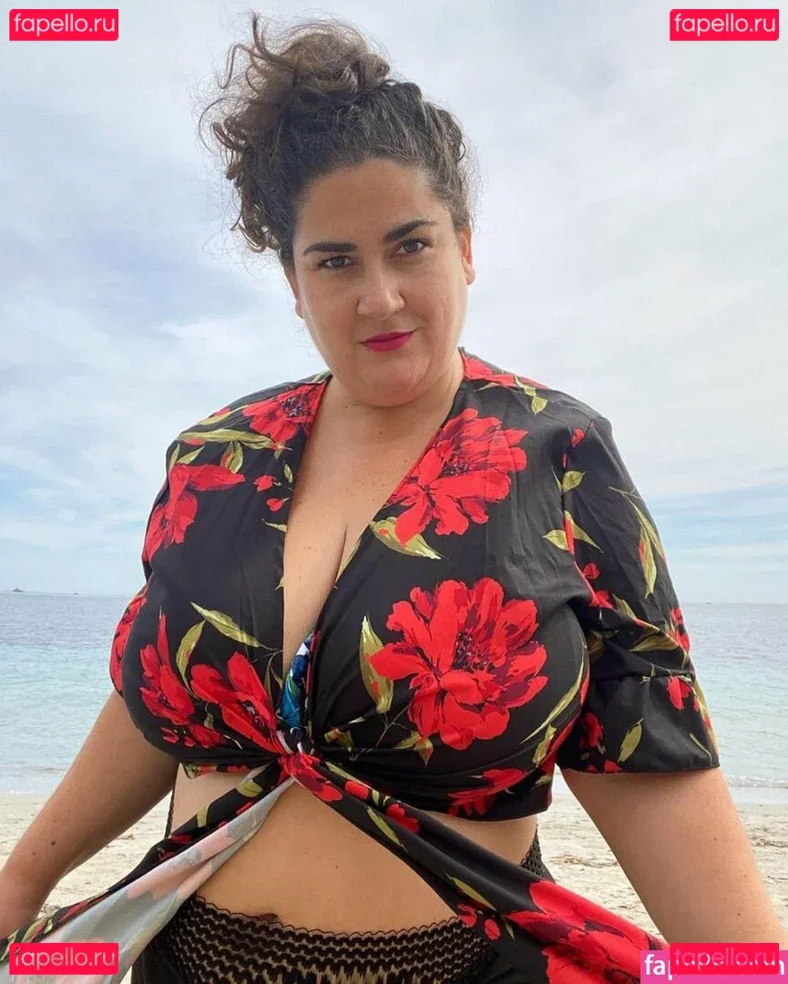 Caliope Onlyfans Photo Gallery 