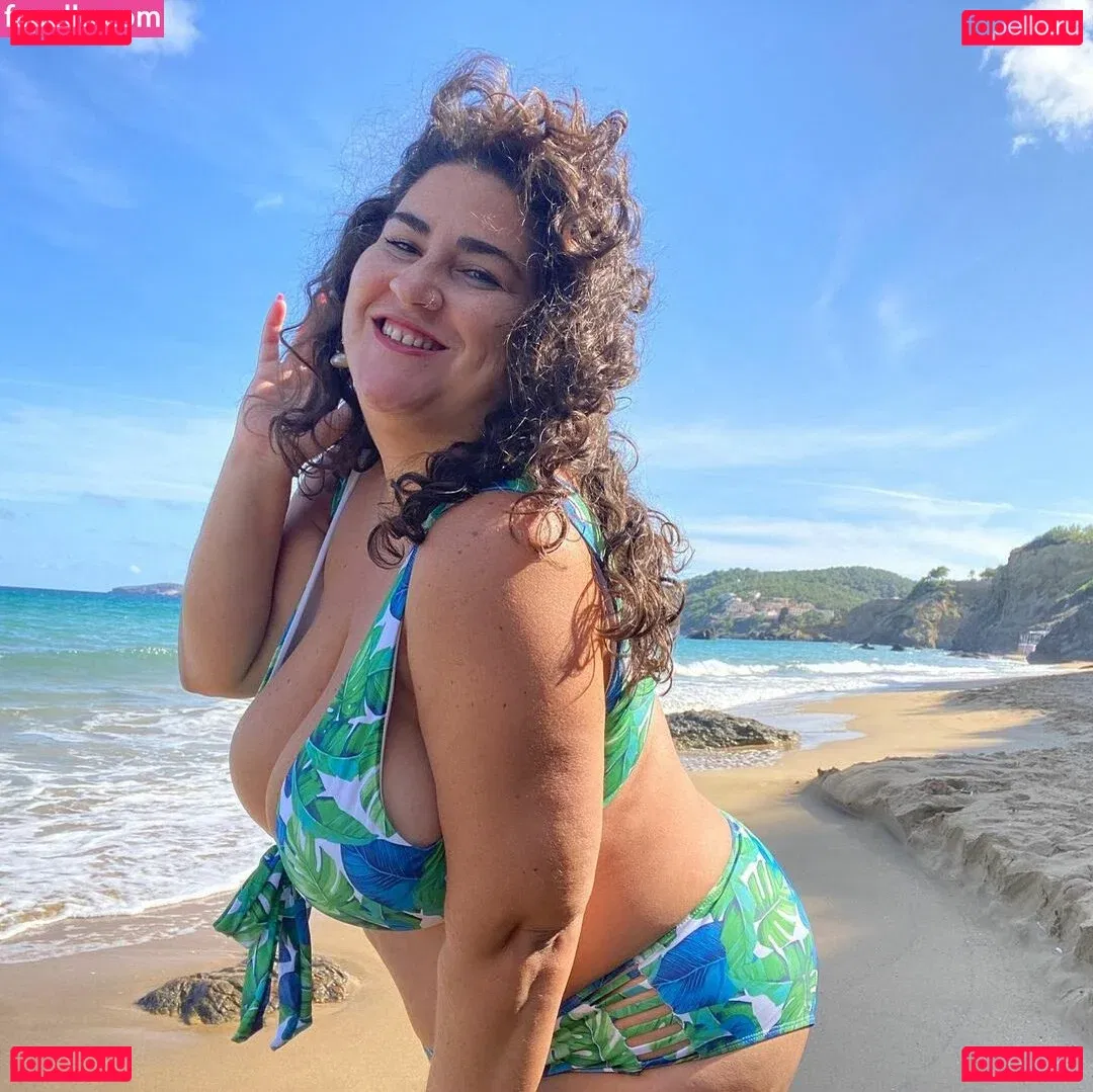 Caliope Onlyfans Photo Gallery 