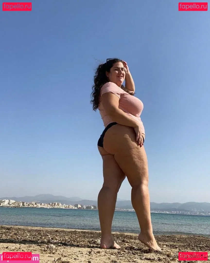 Caliope Onlyfans Photo Gallery 