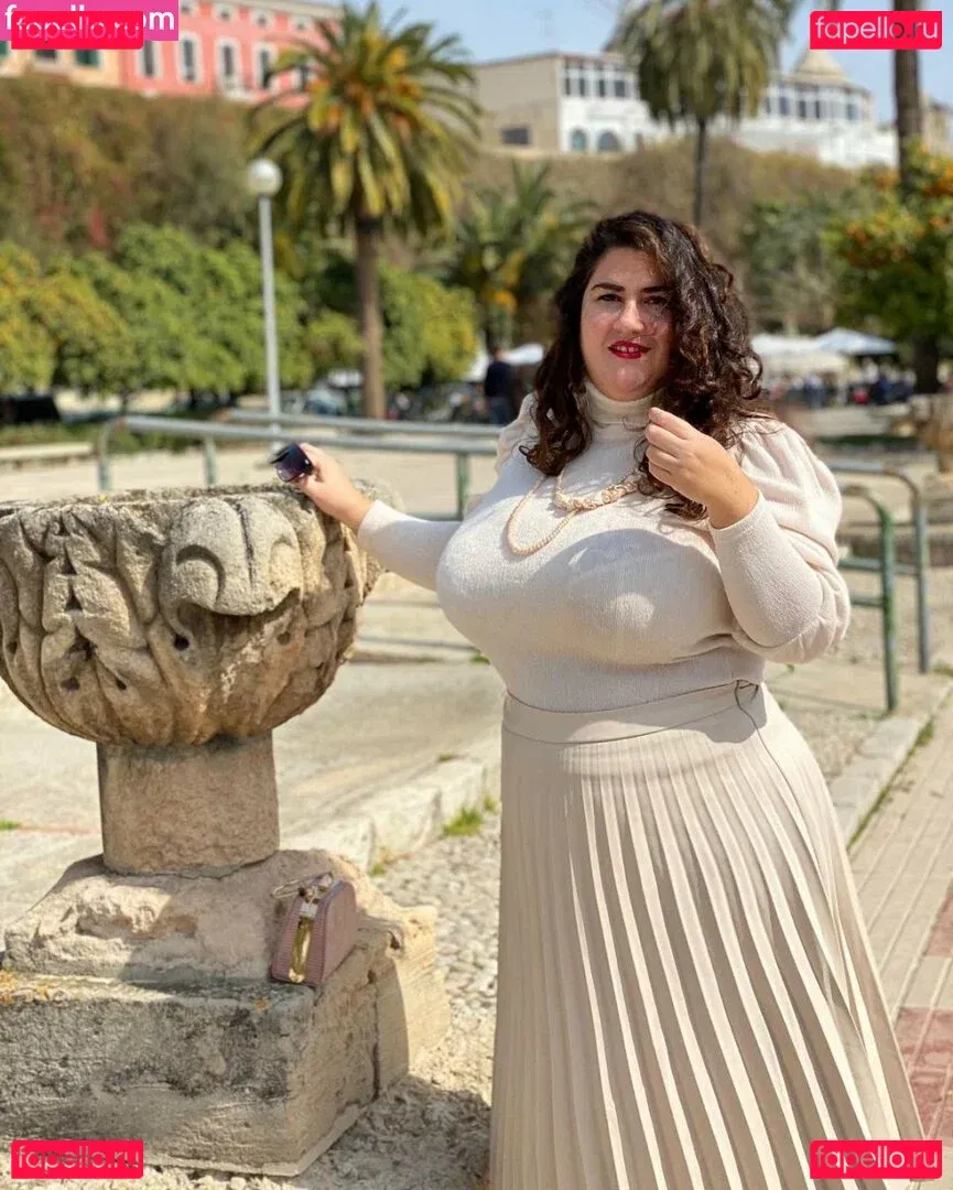 Caliope Onlyfans Photo Gallery 