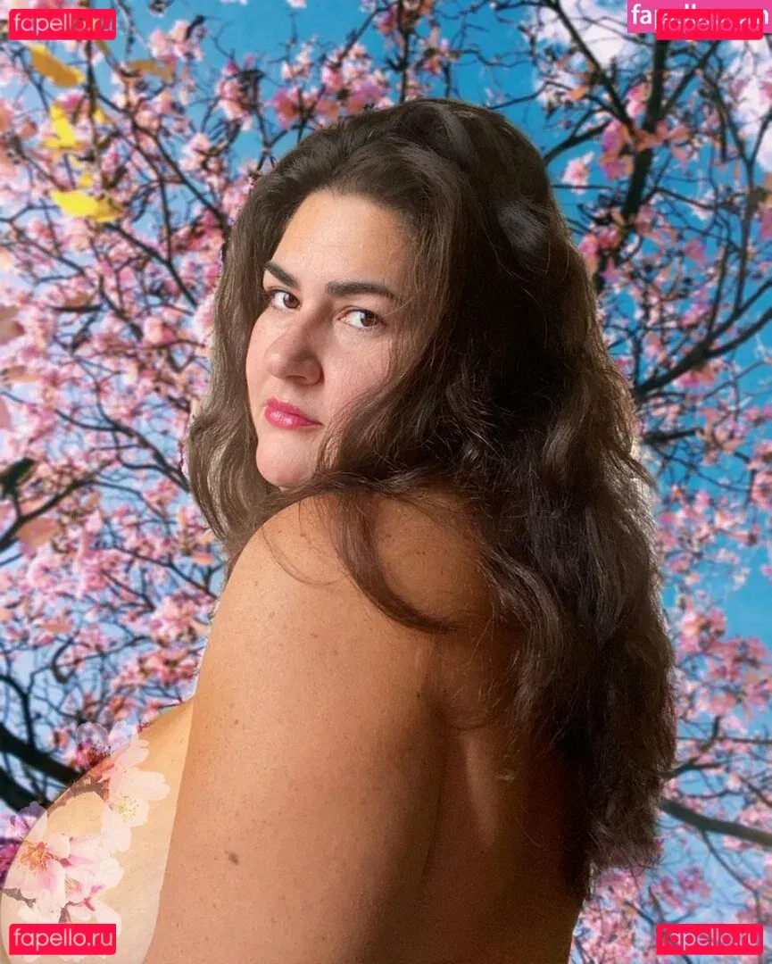 Caliope Onlyfans Photo Gallery 