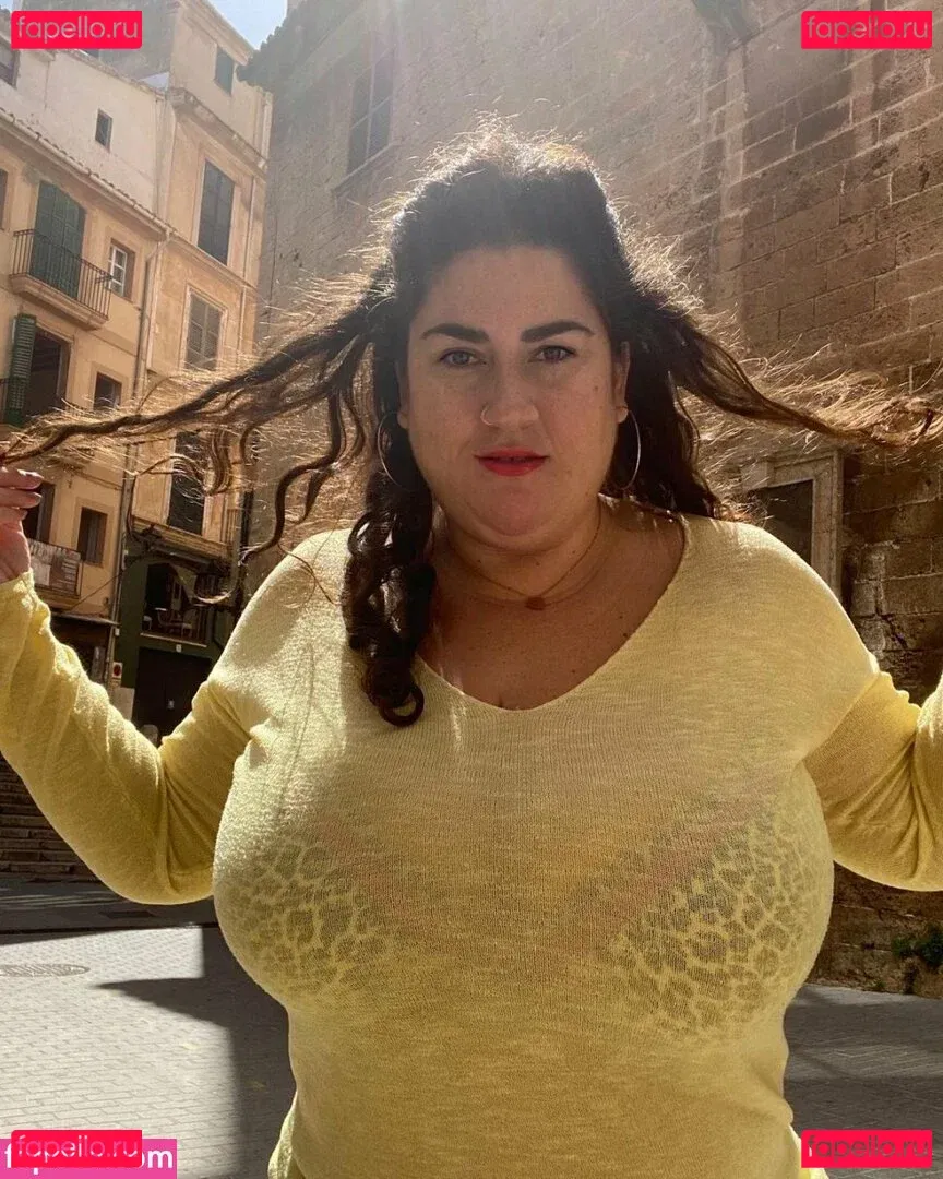 Caliope Onlyfans Photo Gallery 