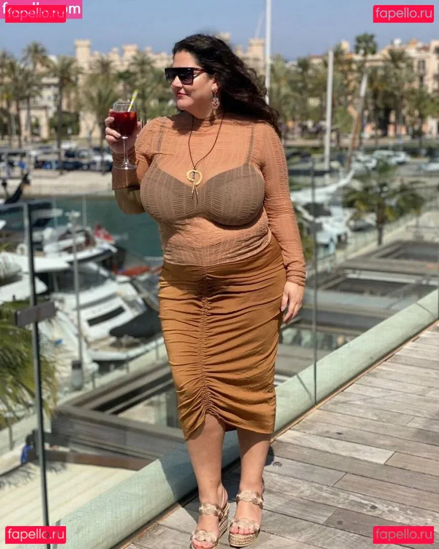 Caliope Onlyfans Photo Gallery 