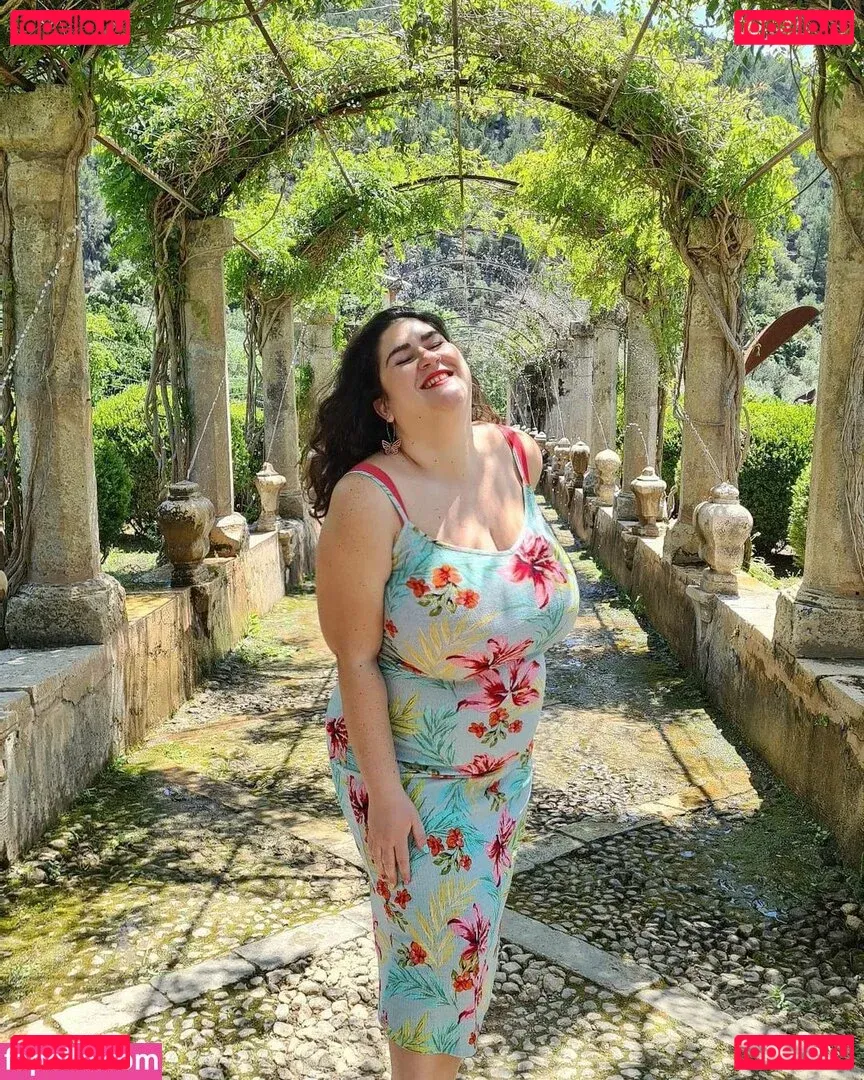 Caliope Onlyfans Photo Gallery 