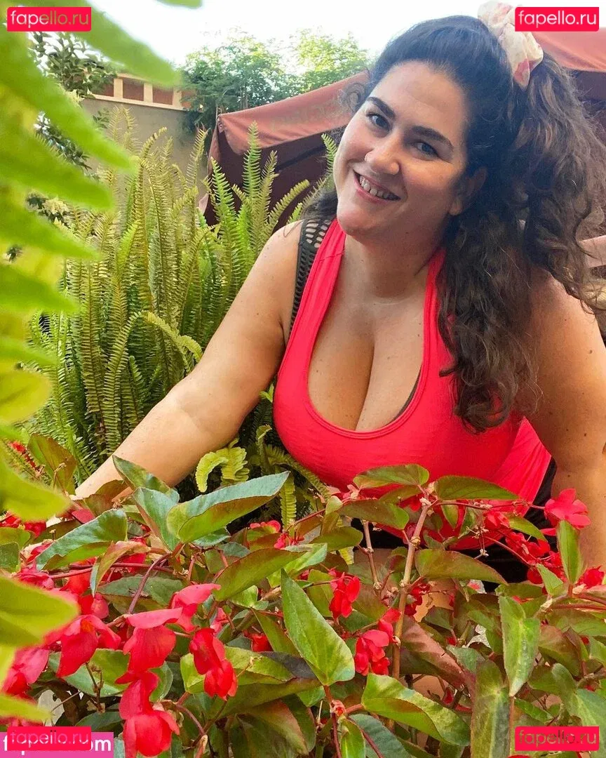 Caliope Onlyfans Photo Gallery 