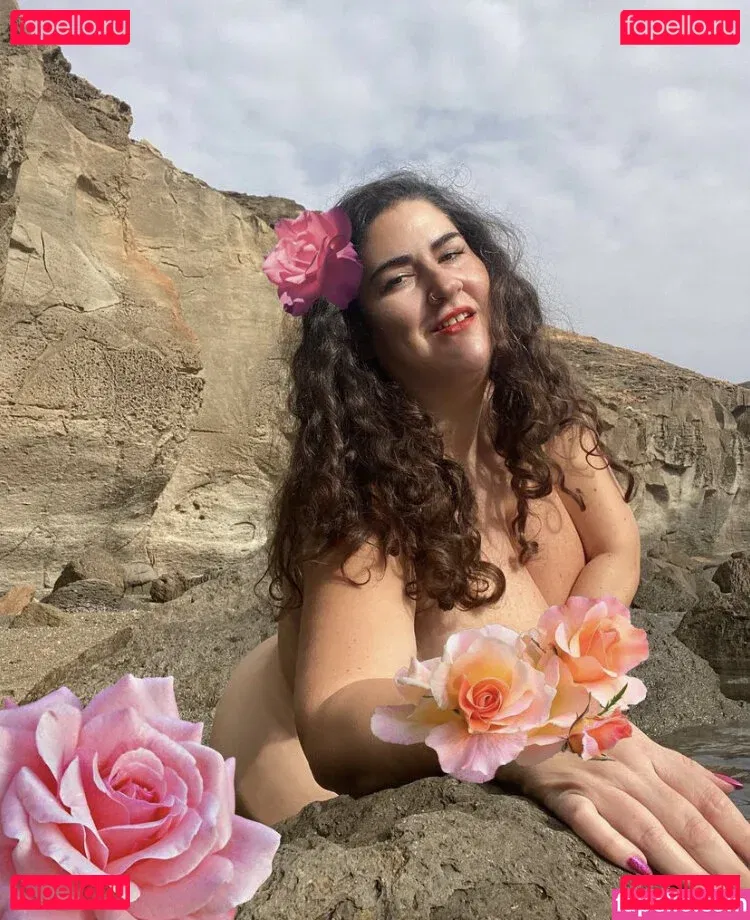 Caliope Onlyfans Photo Gallery 