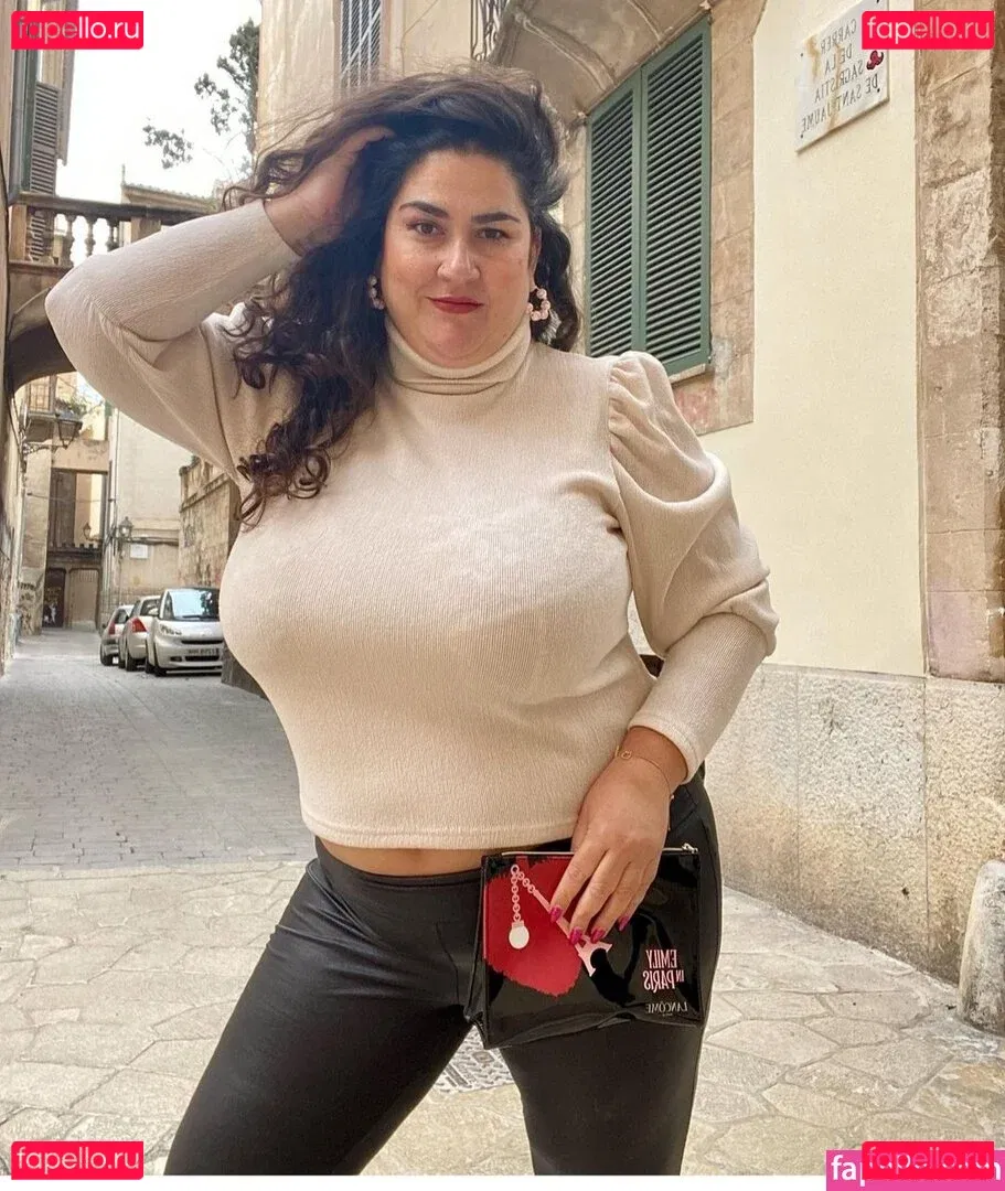 Caliope Onlyfans Photo Gallery 