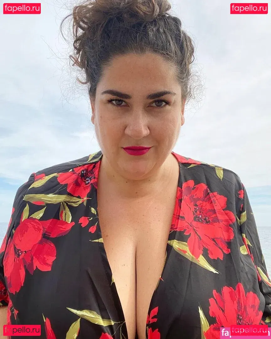 Caliope Onlyfans Photo Gallery 