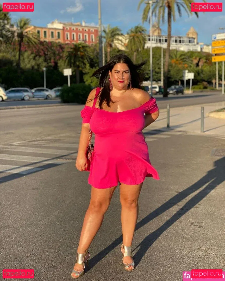 Caliope Onlyfans Photo Gallery 