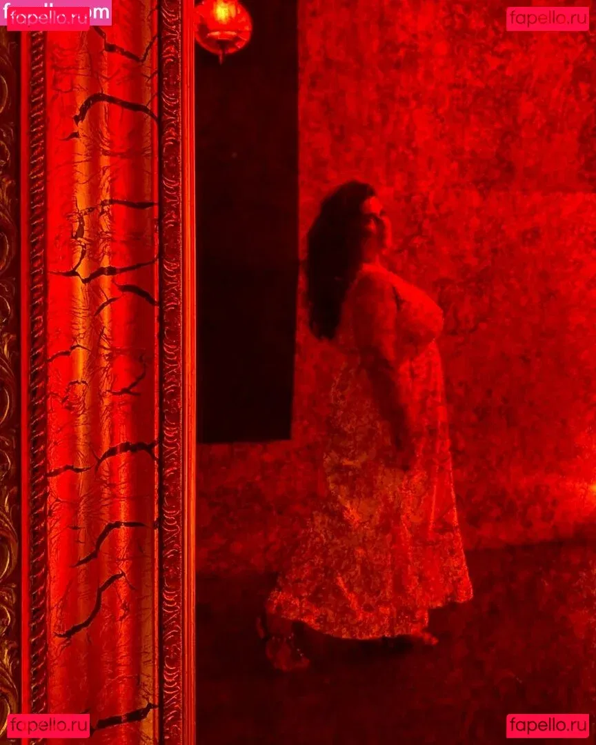 Caliope Onlyfans Photo Gallery 