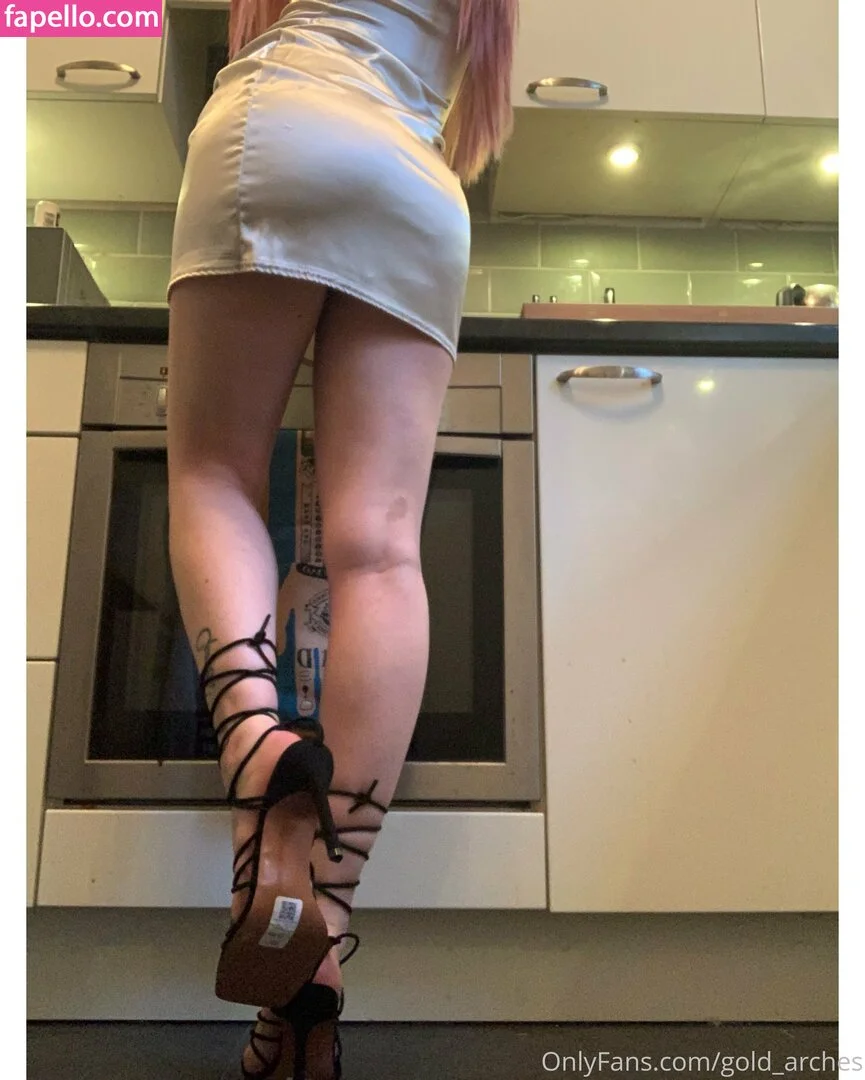 solesofgolduk Onlyfans Photo Gallery 