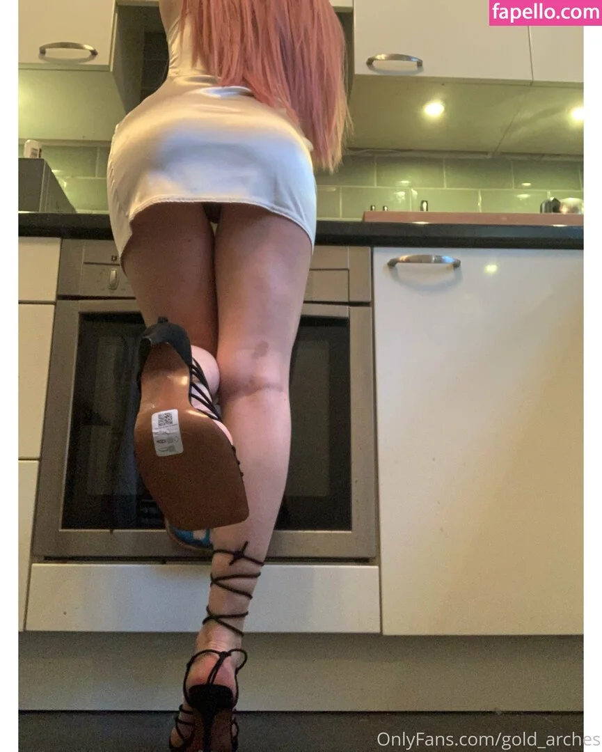 solesofgolduk Onlyfans Photo Gallery 