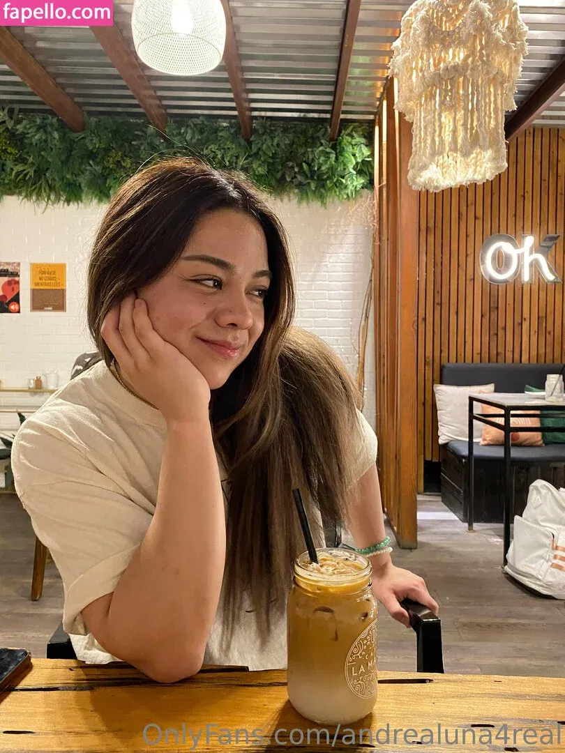 andrealuna4real Onlyfans Photo Gallery 