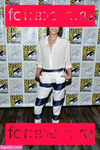 Willa Holland Onlyfans Photo Gallery 