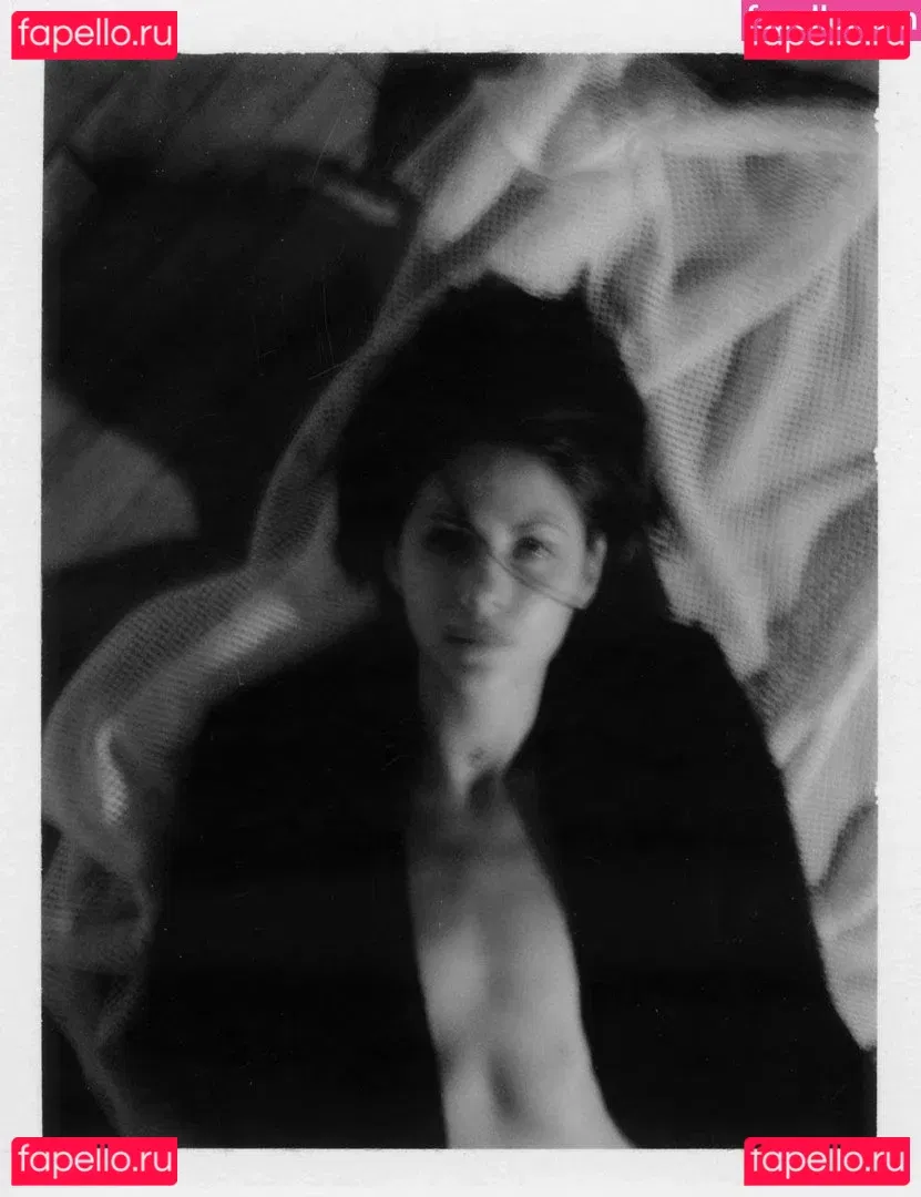 Willa Holland Onlyfans Photo Gallery 