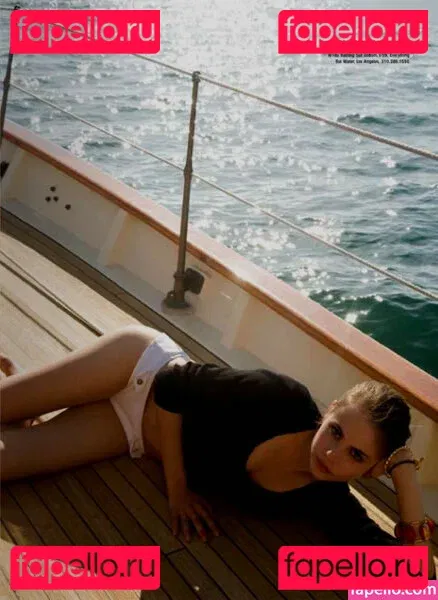 Willa Holland Onlyfans Photo Gallery 