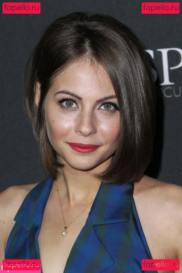 Willa Holland Onlyfans Photo Gallery 