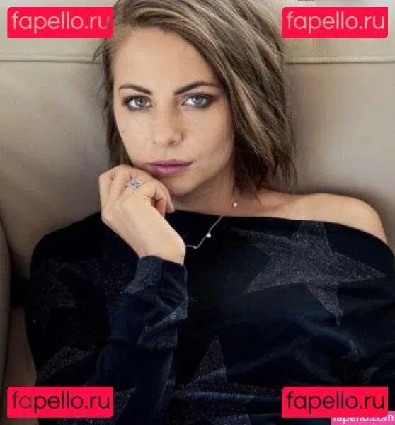 Willa Holland Onlyfans Photo Gallery 