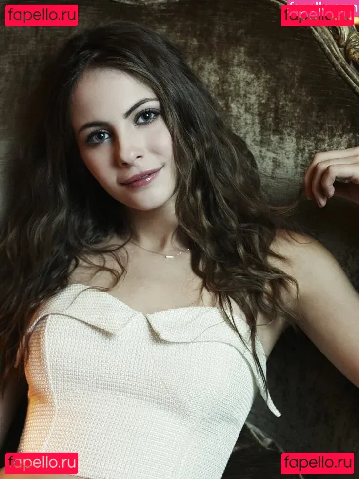 Willa Holland Onlyfans Photo Gallery 