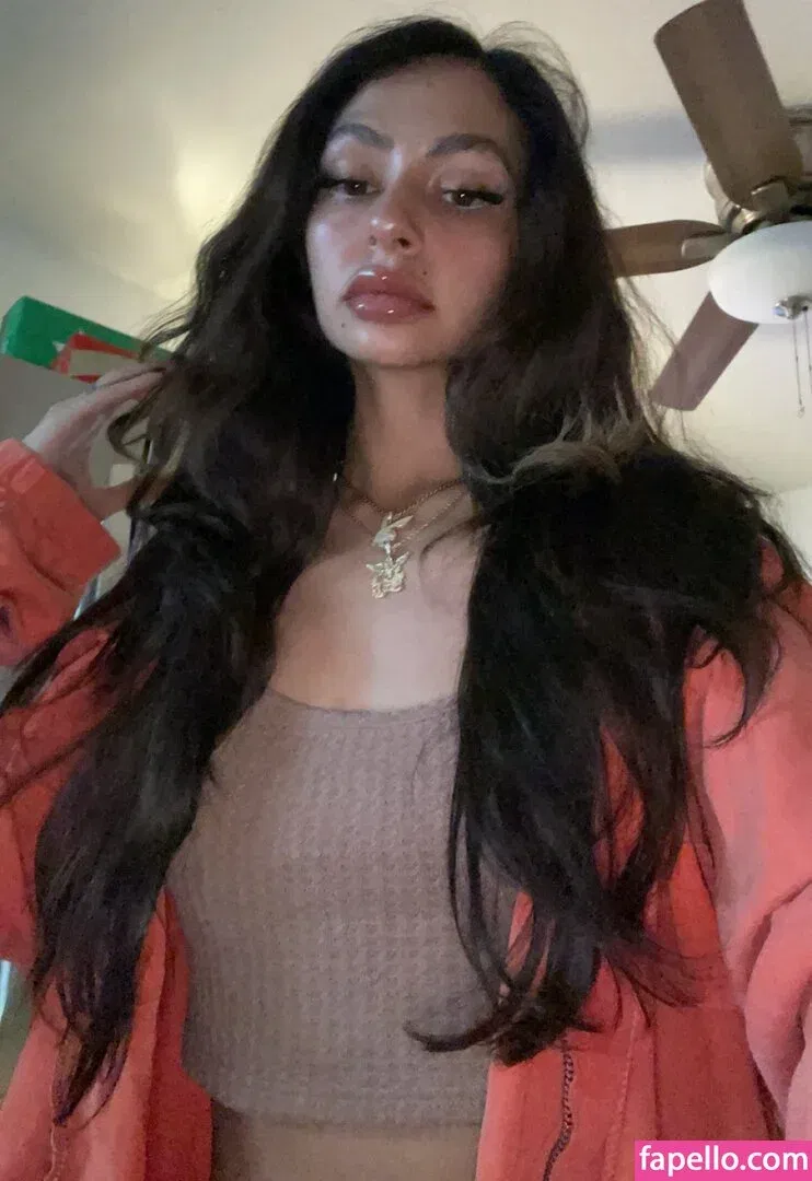 jovanajoestar Onlyfans Photo Gallery 