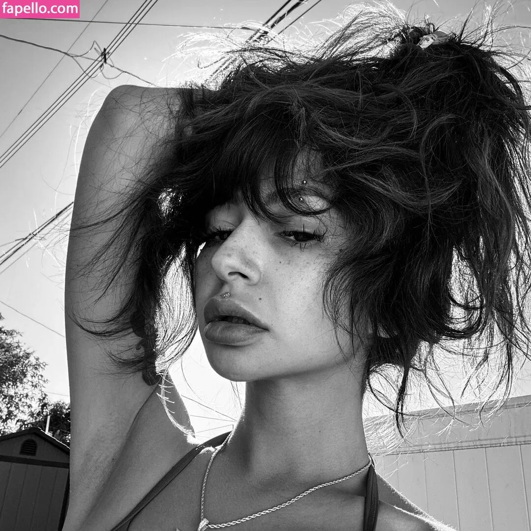 jovanajoestar Onlyfans Photo Gallery 