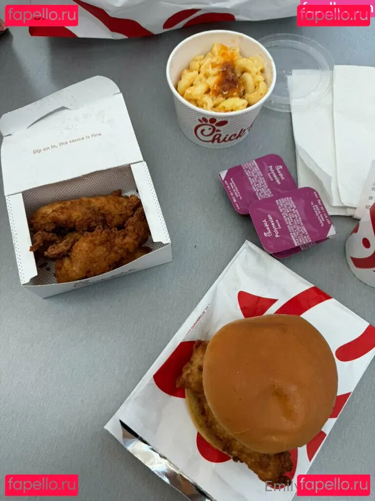 Theemilylynne Onlyfans Photo Gallery 