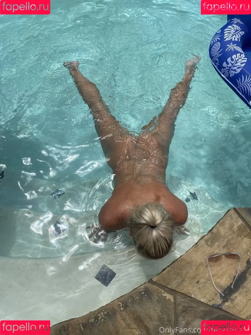 Texas Thighs Onlyfans Photo Gallery 