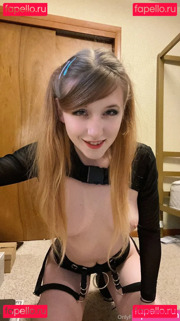 MattieDoll Onlyfans Photo Gallery 