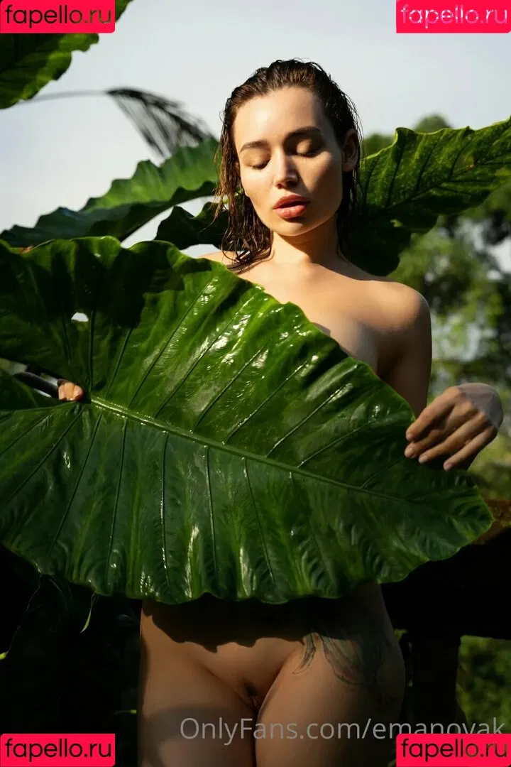 emanovak Onlyfans Photo Gallery 