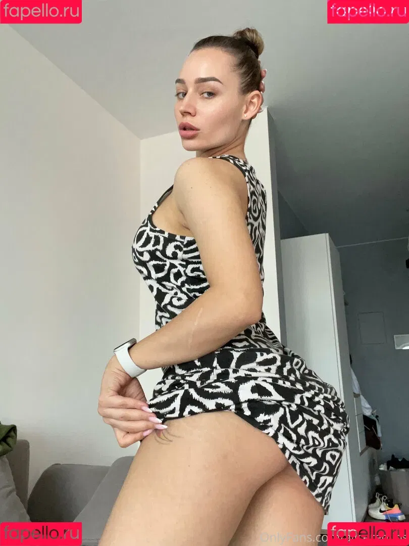emanovak Onlyfans Photo Gallery 