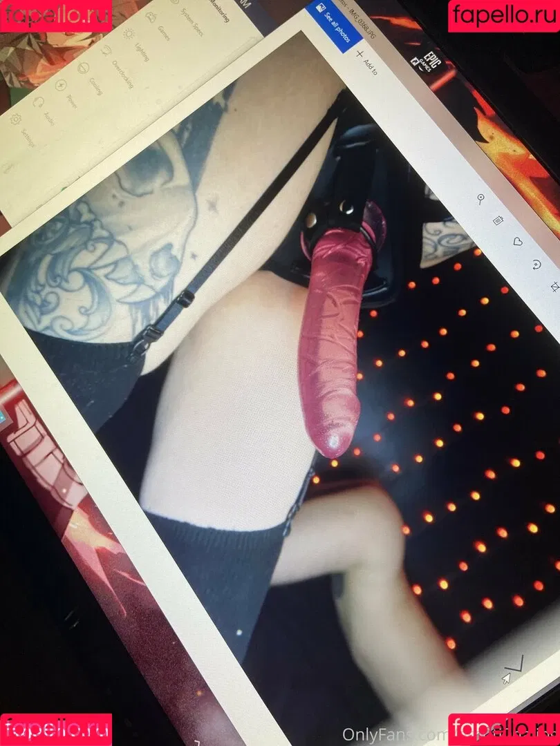 em0ti0naljpg Onlyfans Photo Gallery 
