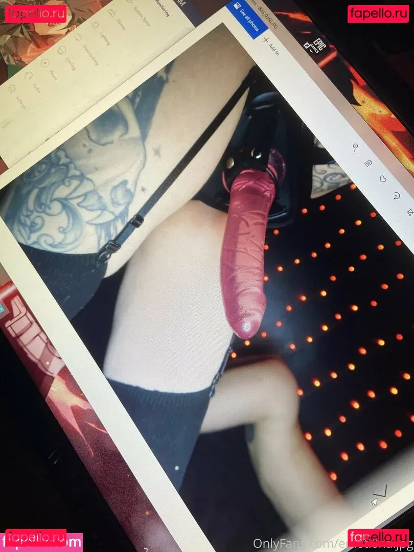 em0ti0naljpg Onlyfans Photo Gallery 