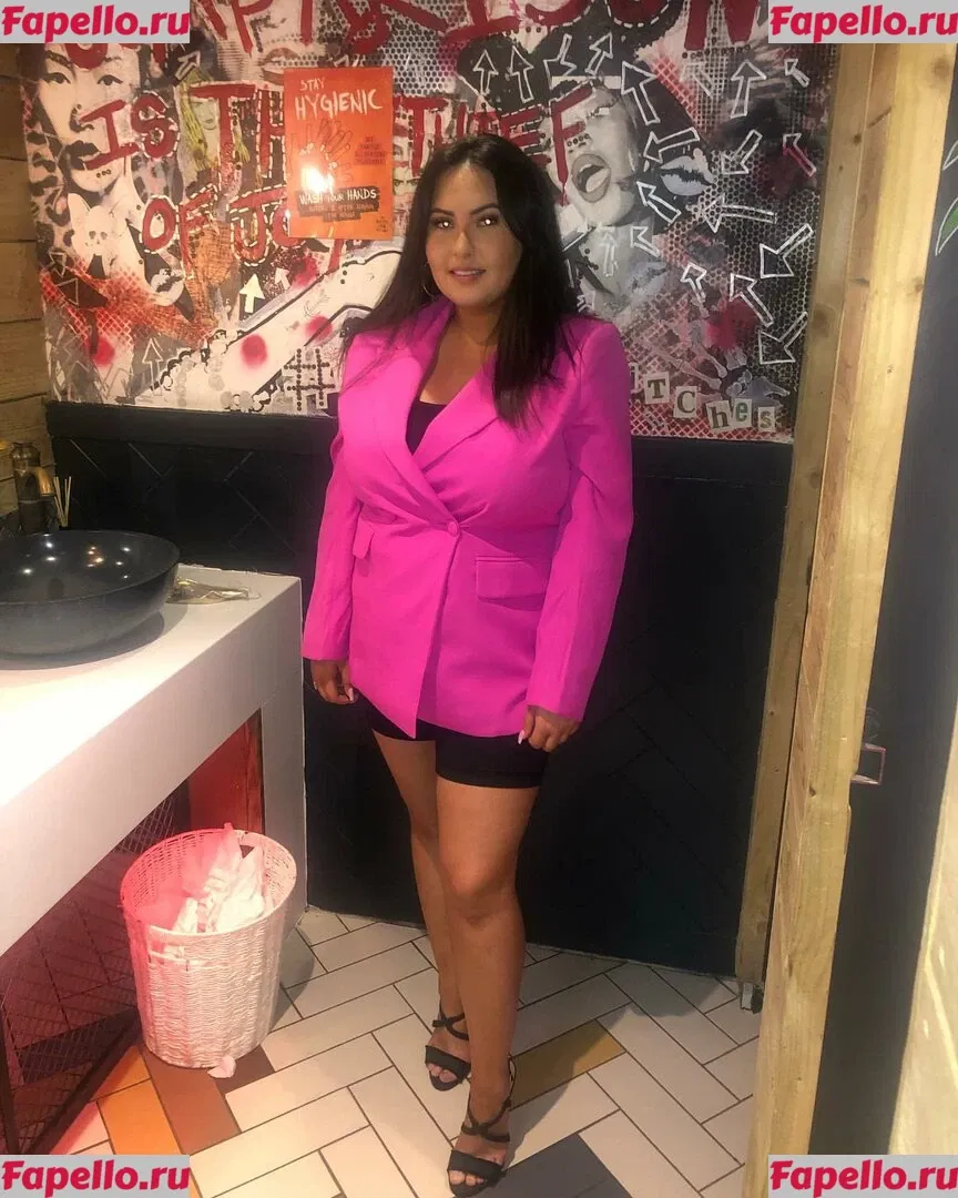 Darci Ormiston Onlyfans Photo Gallery 