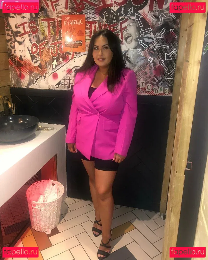 Darci Ormiston Onlyfans Photo Gallery 